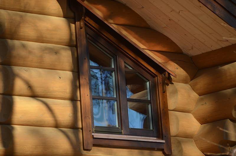 Чем деревянное окно отличается от пластикового